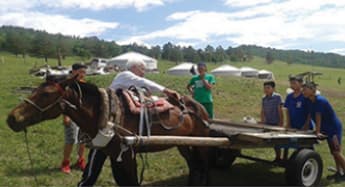 Хөдөлмөр зуслан байгуулагдав