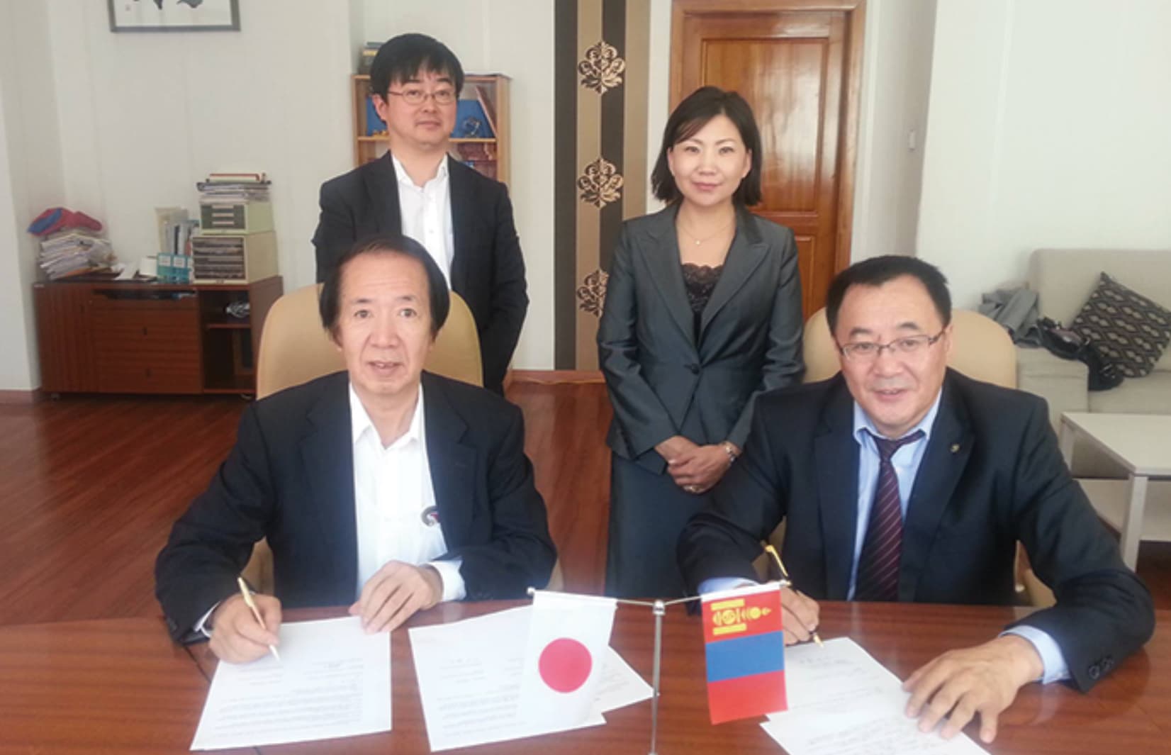 Япон хэлний "Юү лангуэж" хэлний төв нээгдэв