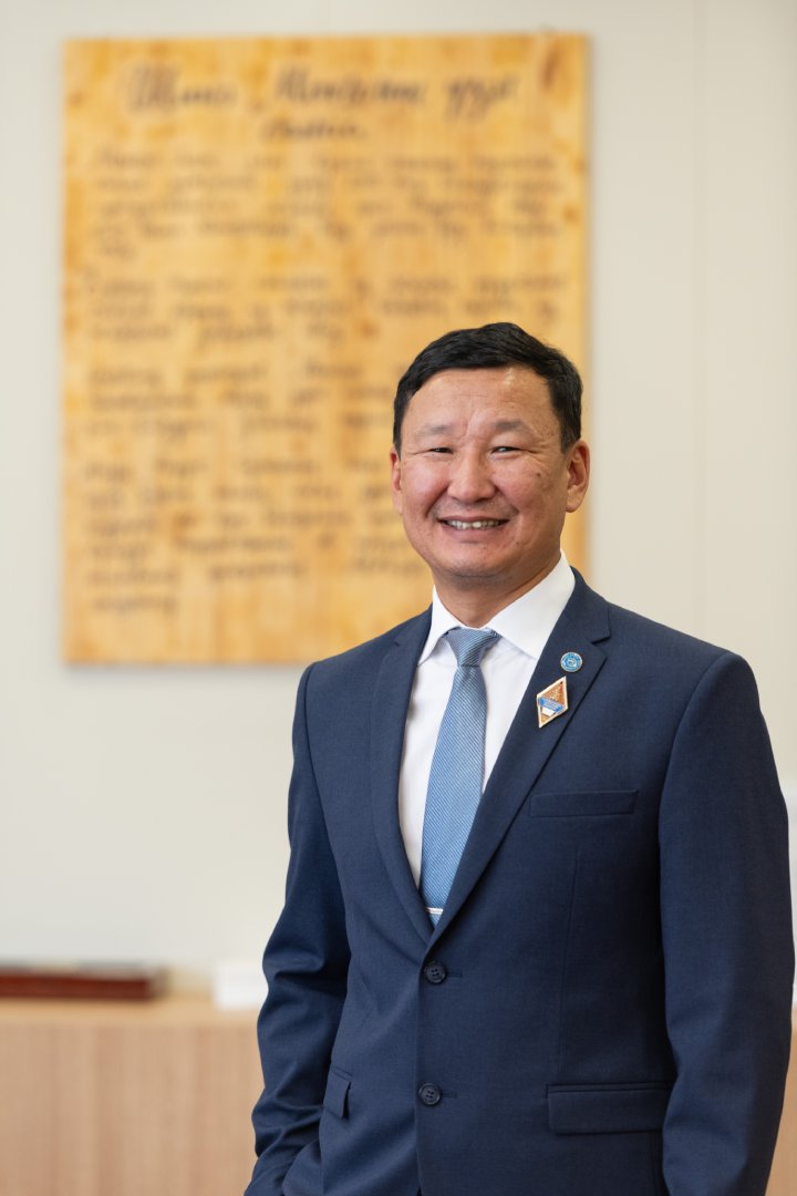 Захирал Н.Лхагвадорж